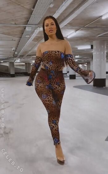 Lauralianajane page leaked private photo uncensored HD quality