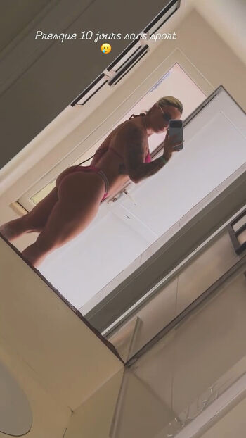 Laurine   page leaked private photo uncensored HD quality