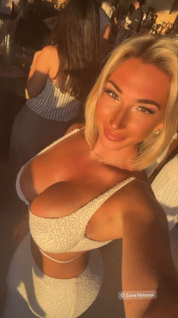 Laurine   page leaked private photo uncensored HD quality