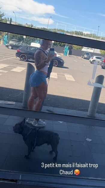 Laurine   page leaked private photo uncensored HD quality