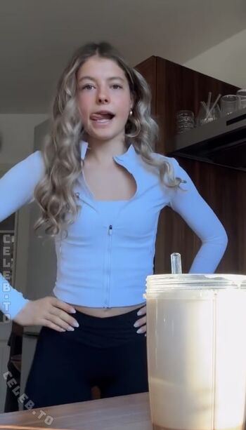 Lea alena page leaked private photo uncensored HD quality
