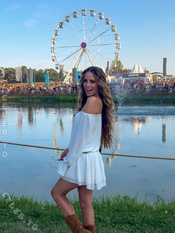 Lea katharina maria  page leaked private photo uncensored HD quality