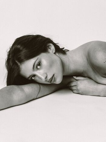 Lea meniel page leaked private photo uncensored HD quality