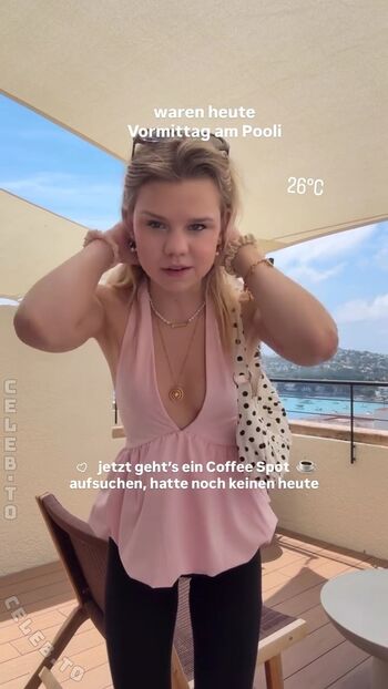 Lea peach  page leaked private photo uncensored HD quality