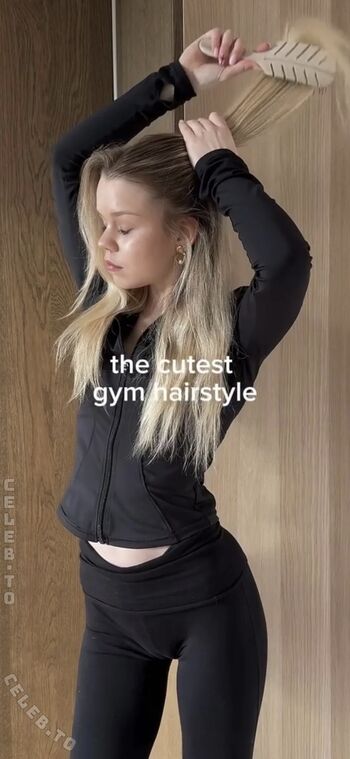 Lea peach  page leaked private photo uncensored HD quality