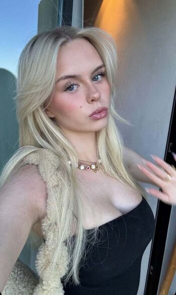 Leni marie  page leaked private photo uncensored HD quality