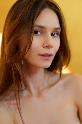 Leona mia page leaked private photo uncensored HD quality