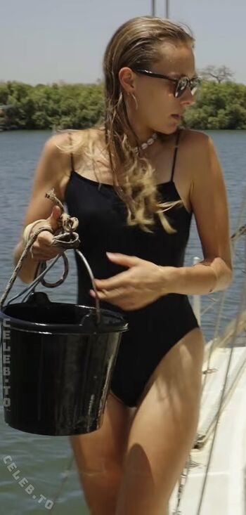 Leonie massmann  page leaked private photo uncensored HD quality