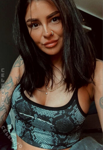 Leyalocaa leaked private photo uncensored HD quality