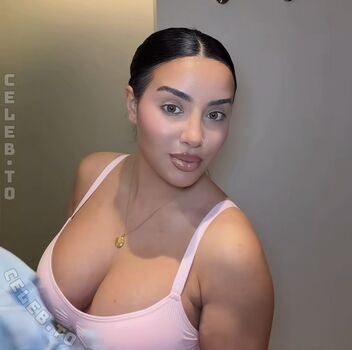 Leyla lahouar page leaked private photo uncensored HD quality