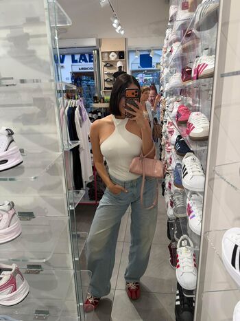 Lia toutcourt leaked private photo uncensored HD quality