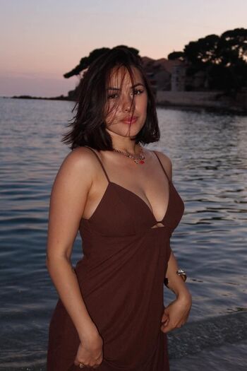 Lia toutcourt leaked private photo uncensored HD quality