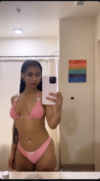 Lianavaa leaked private photo uncensored HD quality