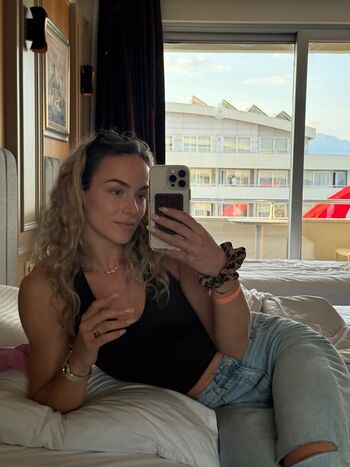 Lieke klaver page leaked private photo uncensored HD quality
