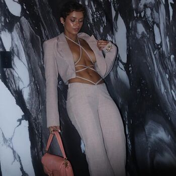 Lightskin  page leaked private photo uncensored HD quality