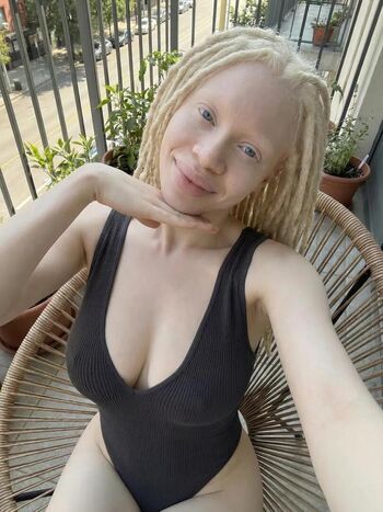 Lightskin  page leaked private photo uncensored HD quality