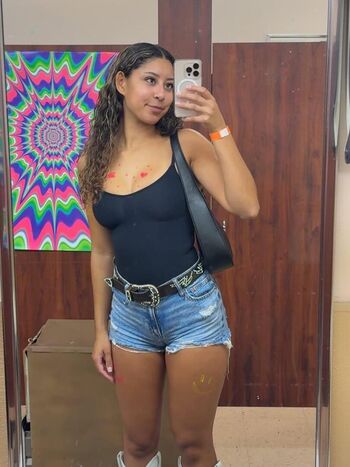 Lightskin  page leaked private photo uncensored HD quality