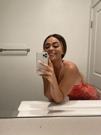 Lightskin  page leaked private photo uncensored HD quality