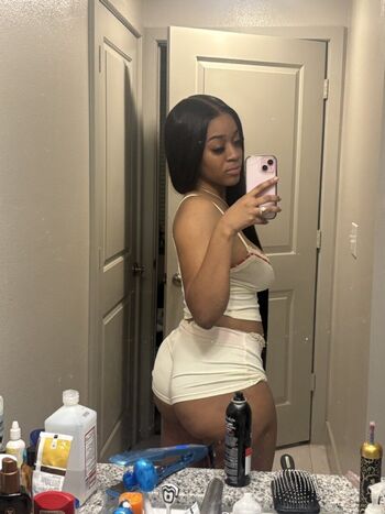 Lightskin  page leaked private photo uncensored HD quality