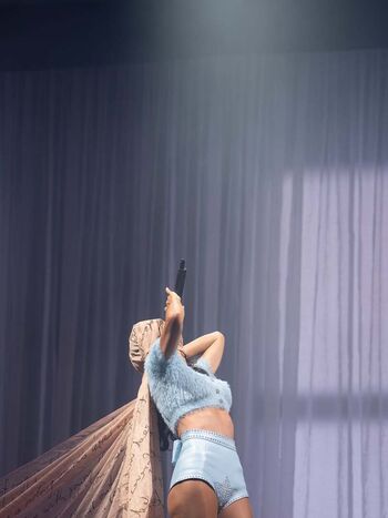 Lily allen page leaked private photo uncensored HD quality