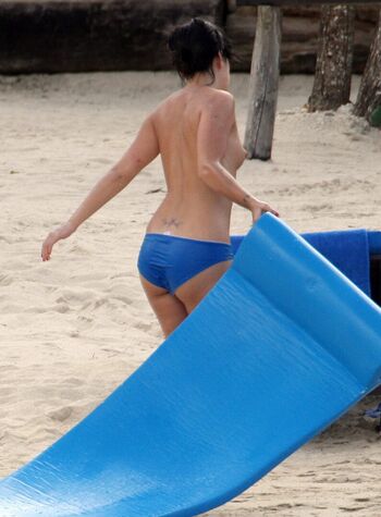 Lily allen page leaked private photo uncensored HD quality