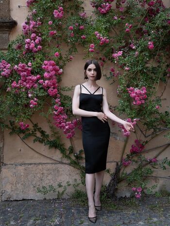 Lily collins page leaked private photo uncensored HD quality