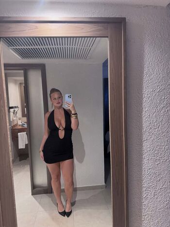 Lily wright page leaked private photo uncensored HD quality