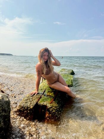 Lindsay sento page leaked private photo uncensored HD quality