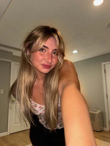 Lindsay sento page leaked private photo uncensored HD quality