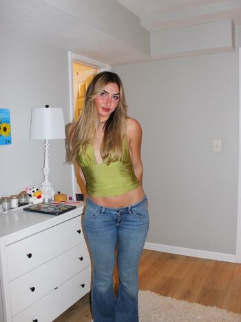Lindsay sento leaked private photo uncensored HD quality
