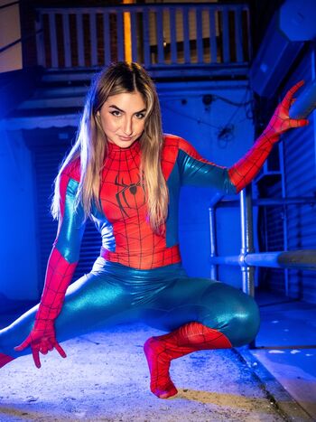 Lindsay sento leaked private photo uncensored HD quality