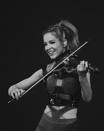 Lindsey stirling  page leaked private photo uncensored HD quality