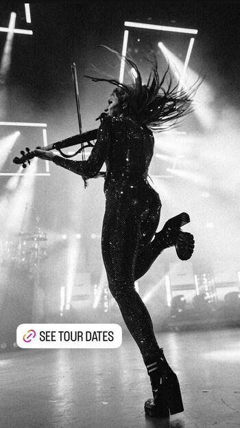 Lindsey stirling  page leaked private photo uncensored HD quality