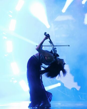 Lindsey stirling  page leaked private photo uncensored HD quality