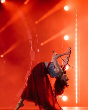 Lindsey stirling  page leaked private photo uncensored HD quality