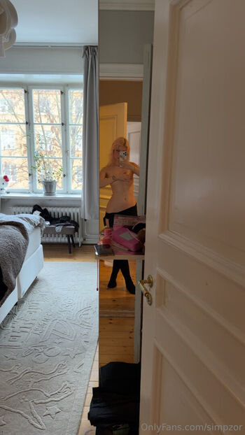 Linzor  page leaked private photo uncensored HD quality