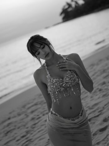 Lisa blackpink page leaked private photo uncensored HD quality