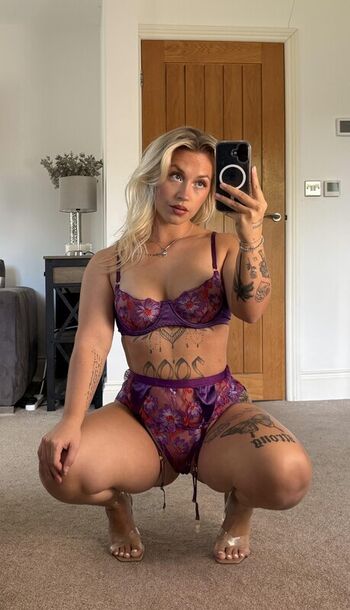 Littlemissbunda  page leaked private photo uncensored HD quality
