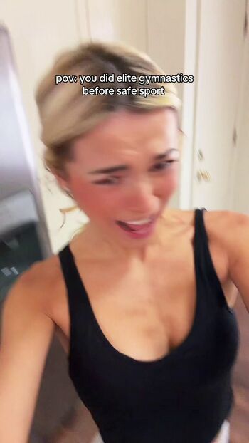 Livvy dunne  page leaked private photo uncensored HD quality