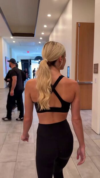 Livvy dunne  page leaked private photo uncensored HD quality