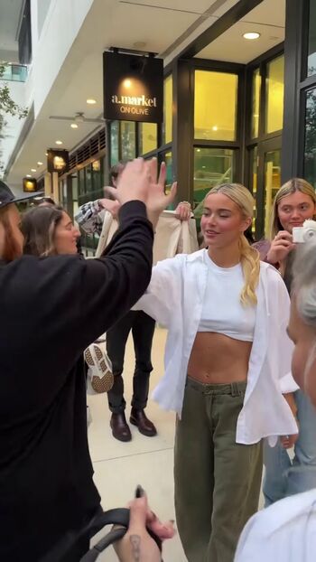 Livvy dunne  page leaked private photo uncensored HD quality