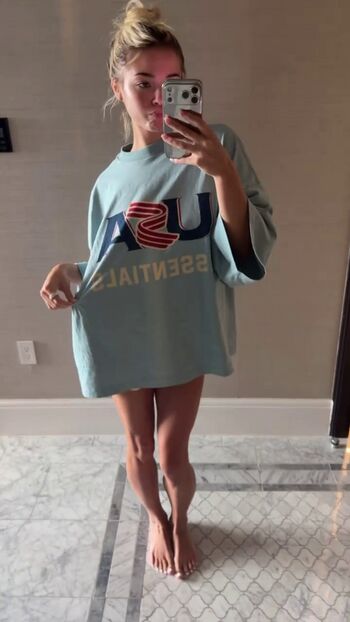 Livvy dunne  page leaked private photo uncensored HD quality