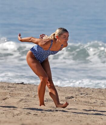 Livvy dunne  page leaked private photo uncensored HD quality