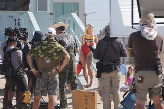 Livvy dunne  page leaked private photo uncensored HD quality