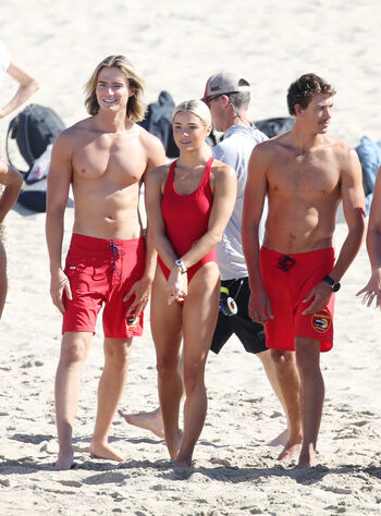 Livvy dunne  page leaked private photo uncensored HD quality