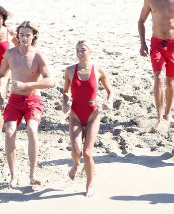 Livvy dunne  page leaked private photo uncensored HD quality