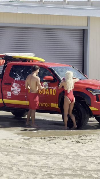 Livvy dunne  page leaked private photo uncensored HD quality