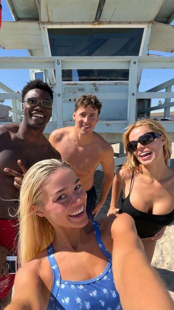 Livvy dunne  page leaked private photo uncensored HD quality