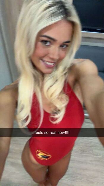 Livvy dunne  page leaked private photo uncensored HD quality