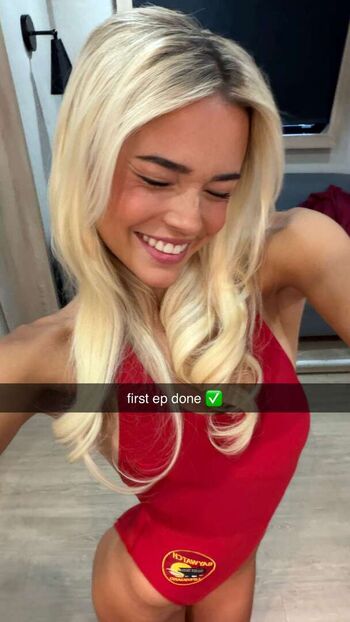 Livvy dunne  page leaked private photo uncensored HD quality